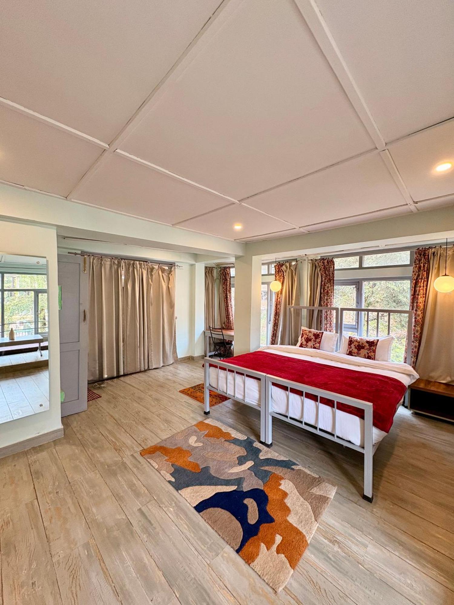 Eevolve Dharamkot - An Eco Hostel Мак-Леод-Гейндж Экстерьер фото